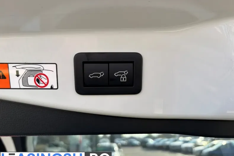 Toyota C-HR din 2024 cu 16.000 km - oferta TOY239463 - foto 19