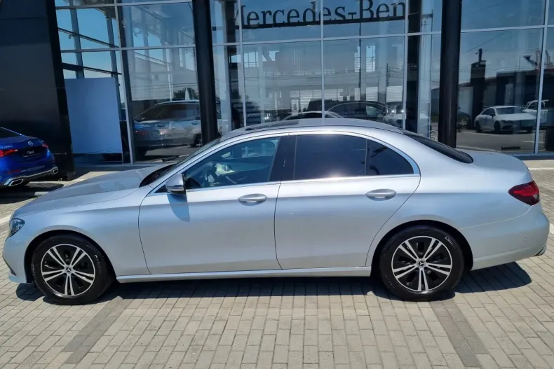 Mercedes-Benz E 220 (Clasa E) din 2020 cu 48.500 km - oferta MER239465 - foto 4