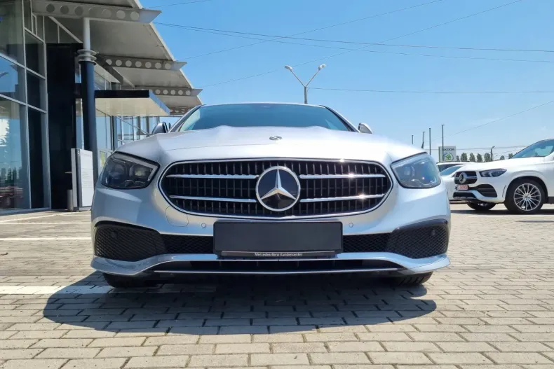 Mercedes-Benz E 220 (Clasa E) din 2020 cu 48.500 km - oferta MER239465 - foto 5