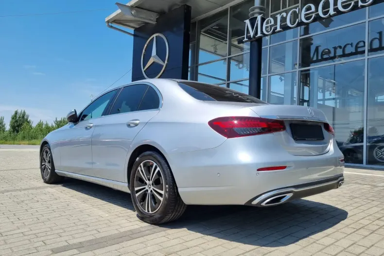Mercedes-Benz E 220 (Clasa E) din 2020 cu 48.500 km - oferta MER239465 - foto 12
