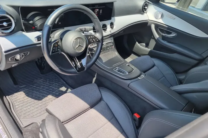 Mercedes-Benz E 220 (Clasa E) din 2020 cu 48.500 km - oferta MER239465 - foto 18