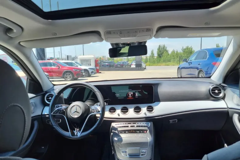 Mercedes-Benz E 220 (Clasa E) din 2020 cu 48.500 km - oferta MER239465 - foto 19