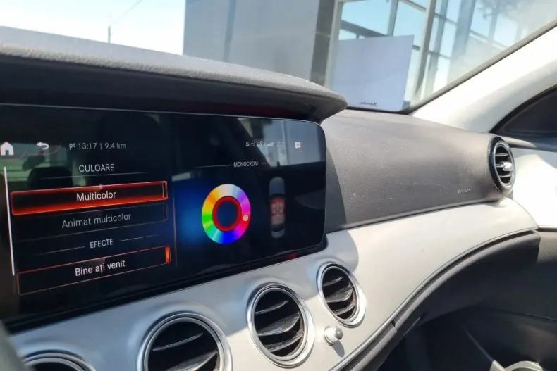 Mercedes-Benz E 220 (Clasa E) din 2020 cu 48.500 km - oferta MER239465 - foto 20