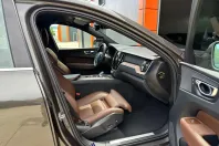 Volvo XC60 din 2021 cu 117.871 km - oferta VOL239466 - foto 13