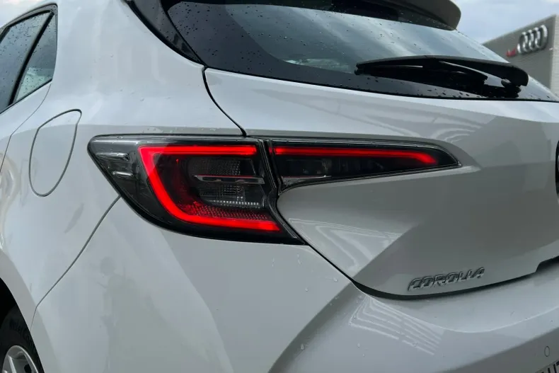 Toyota Corolla din 2022 cu 85.664 km - oferta TOY239472 - foto 9