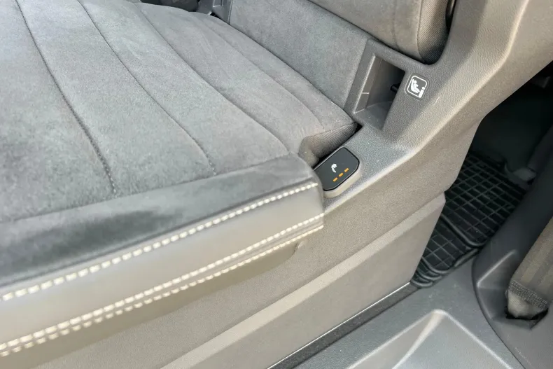 Volkswagen Multivan din 2024 cu 22.889 km - oferta VOL239474 - foto 14