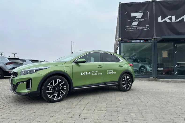 Kia XCeed din 2023 cu 14.100 km - oferta KIA239475 - foto 3