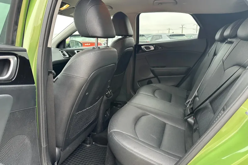 Kia XCeed din 2023 cu 14.100 km - oferta KIA239475 - foto 8