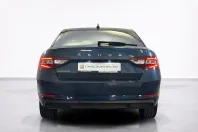 Skoda Superb din 2022 cu 120.889 km - oferta SKO239484 - foto 4