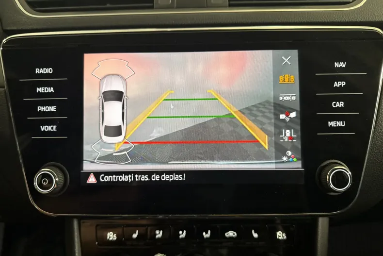 Skoda Superb din 2022 cu 120.889 km - oferta SKO239484 - foto 19