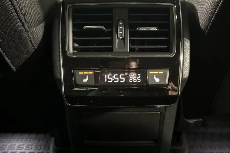 Skoda Superb din 2022 cu 120.889 km - oferta SKO239484 - foto 23