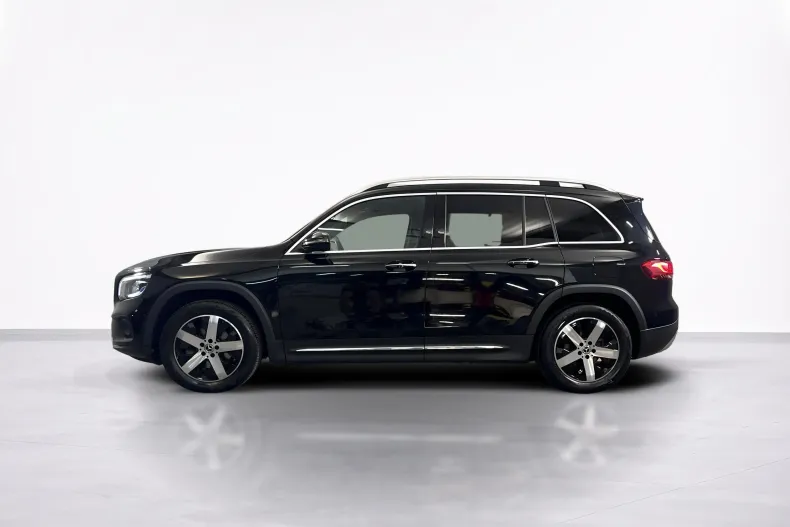 Mercedes-Benz GLB 200 (Clasa GLB) din 2022 cu 27.119 km - oferta MER239486 - foto 2