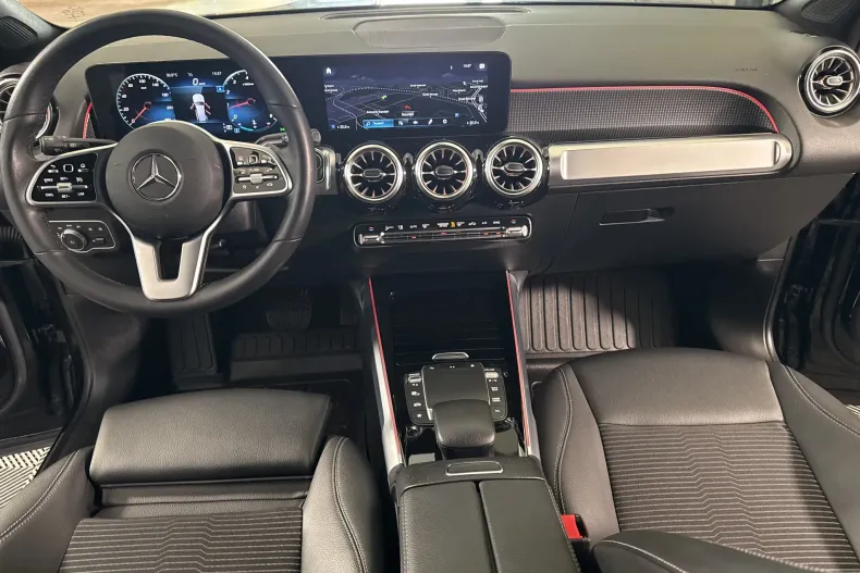 Mercedes-Benz GLB 200 (Clasa GLB) din 2022 cu 27.119 km - oferta MER239486 - foto 9