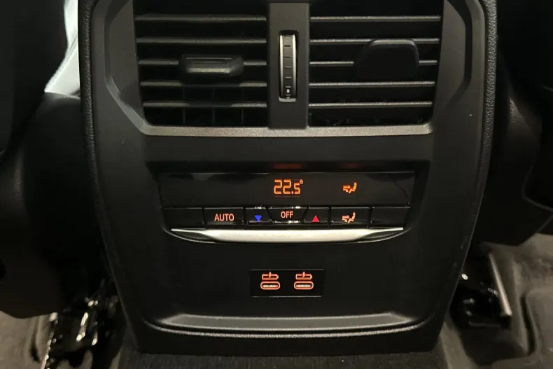 BMW 320d (Seria 3) din 2023 cu 98.417 km - oferta BMW239487 - foto 23
