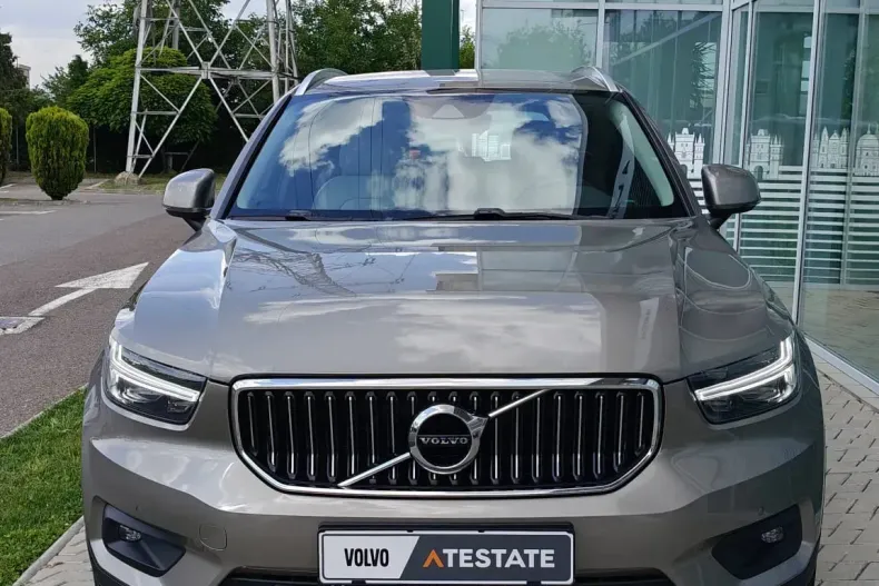 Volvo XC40 din 2021 cu 95.063 km - oferta VOL239501 - foto 2