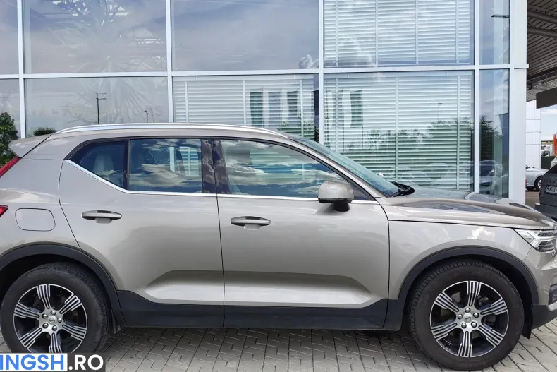 Volvo XC40 din 2021 cu 95.063 km - oferta VOL239501 - foto 4