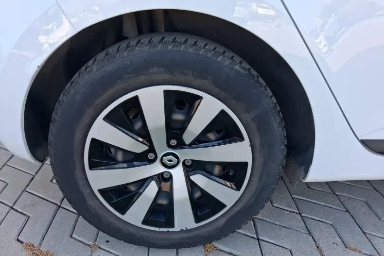 Renault Clio din 2023 cu 44.479 km - oferta REN239502 - foto 4