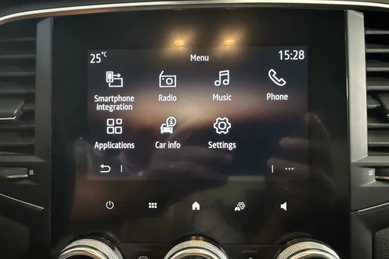 Renault Megane din 2022 cu 69.708 km - oferta REN239511 - foto 19