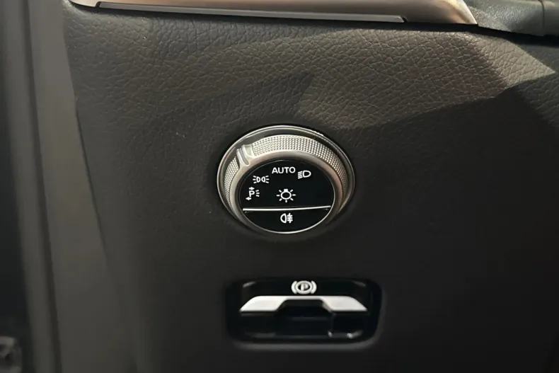 Mercedes-Benz GLC Coupe (Clasa GLC) din 2024 cu 20.749 km - oferta MER239512 - foto 16