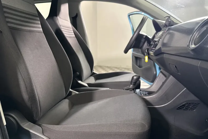 Volkswagen up! din 2022 cu 61.508 km - oferta VOL239513 - foto 11
