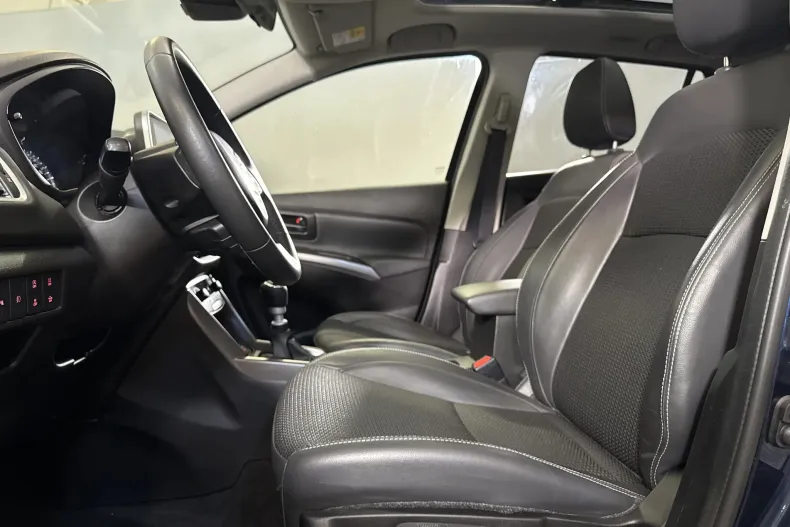 Suzuki S-Cross din 2022 cu 62.403 km - oferta SUZ239517 - foto 24
