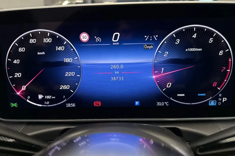 Mercedes-Benz C 300 (Clasa C) din 2024 cu 38.733 km - oferta MER239524 - foto 10