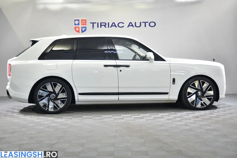 Rolls-Royce Cullinan din 2020 cu 92.376 km - oferta ROL239539 - foto 6