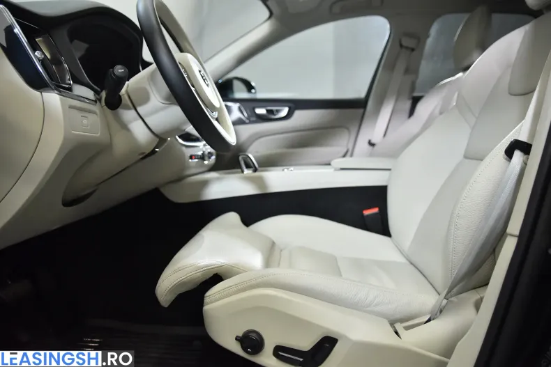 Volvo XC60 din 2024 cu 27.243 km - oferta VOL239543 - foto 23