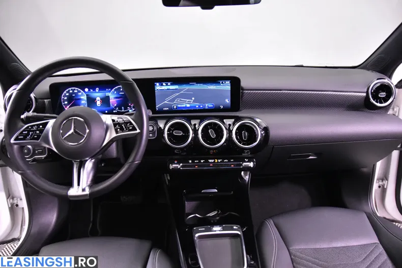 Mercedes-Benz A 180 (Clasa A) din 2024 cu 25.863 km - oferta MER239547 - foto 10