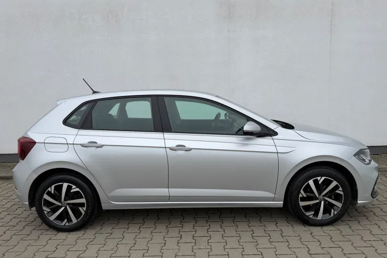 Volkswagen Polo din 2023 cu 52.350 km - oferta VOL239557 - foto 6