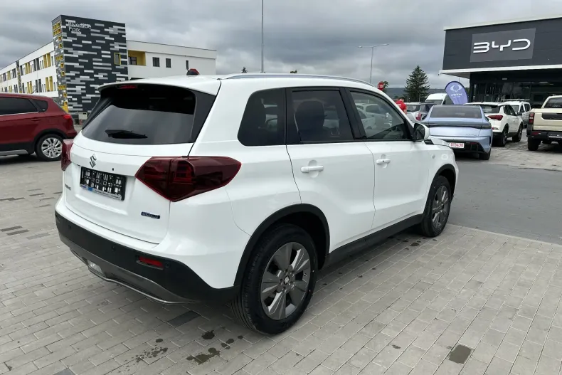 Suzuki Vitara din 2025 cu 7 km - oferta SUZ239567 - foto 4