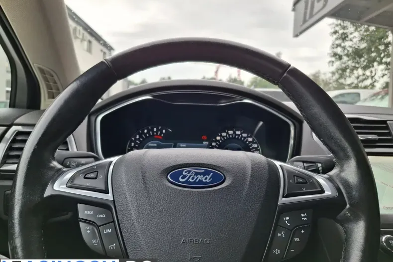 Ford Mondeo din 2021 cu 76.348 km - oferta FOR239569 - foto 23