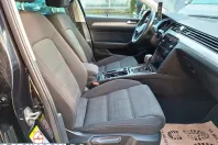 Volkswagen Passat din 2021 cu 75.132 km - oferta VOL239571 - foto 12