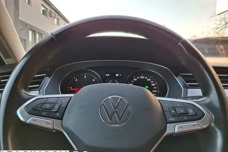Volkswagen Passat din 2021 cu 75.132 km - oferta VOL239571 - foto 22