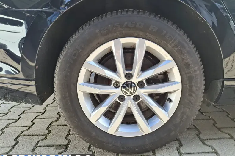 Volkswagen Passat din 2021 cu 75.132 km - oferta VOL239571 - foto 24