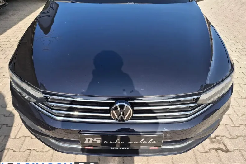 Volkswagen Passat din 2021 cu 75.132 km - oferta VOL239571 - foto 25