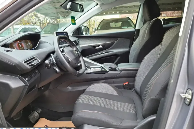Peugeot 3008 din 2020 cu 118.235 km - oferta PEU239572 - foto 8