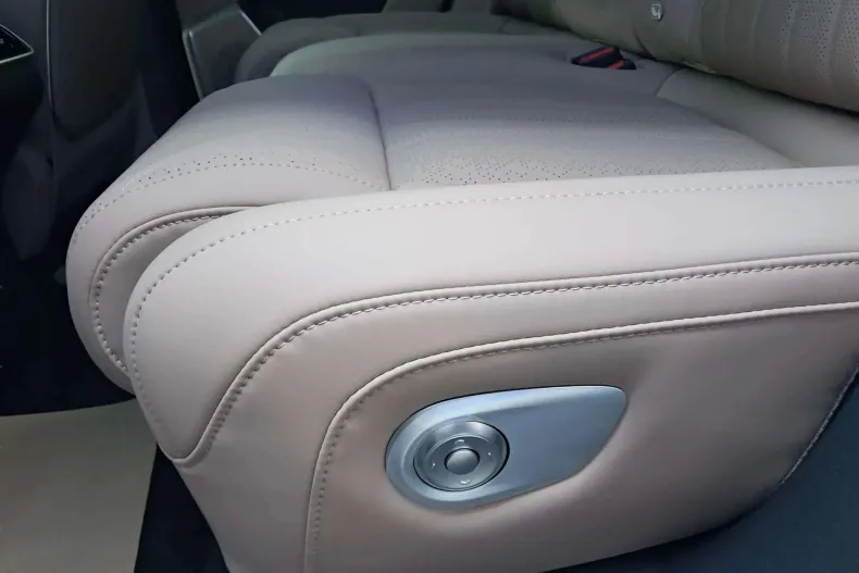 XPENG G9 din 2026 cu 2.500 km - oferta XPE239574 - foto 14