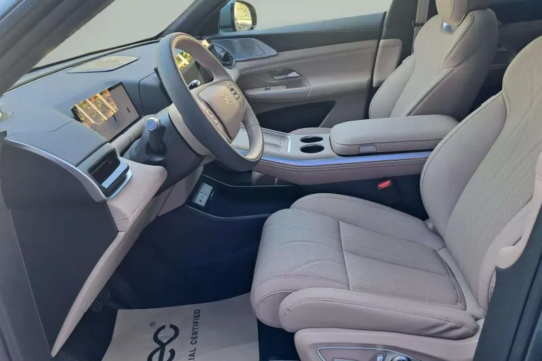 XPENG G9 din 2026 cu 2.500 km - oferta XPE239574 - foto 16
