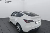 Tesla Model Y din 2023 cu 64.360 km - oferta TES239578 - foto 4
