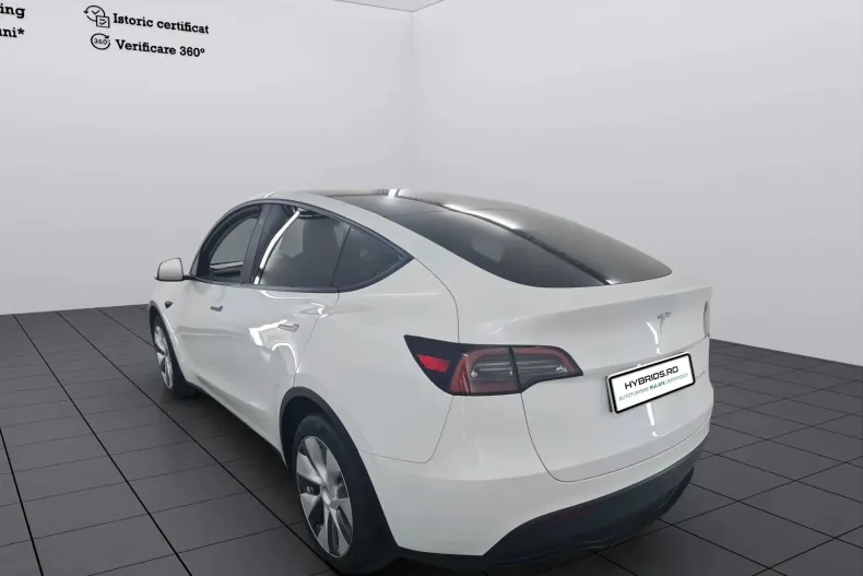 Tesla Model Y din 2023 cu 64.360 km - oferta TES239578 - foto 4