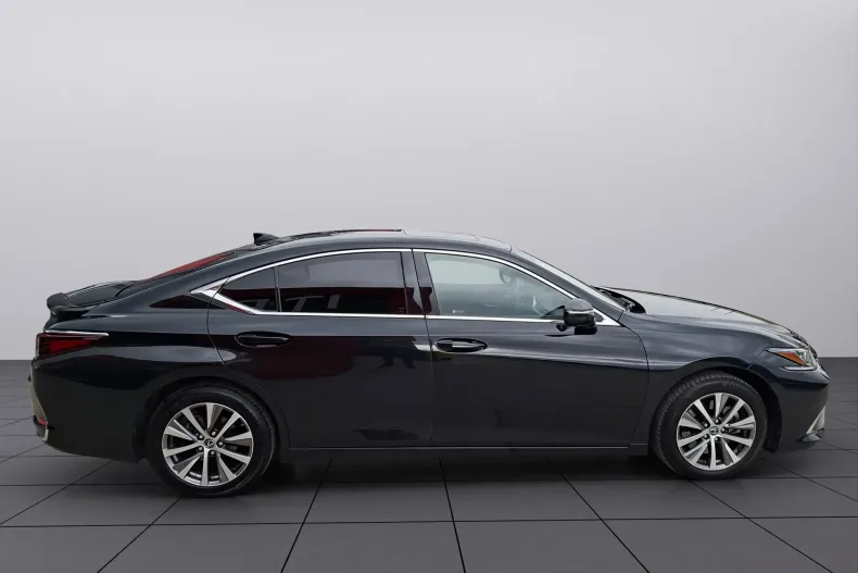 Lexus Seria ES din 2021 cu 173.779 km - oferta LEX239579 - foto 4