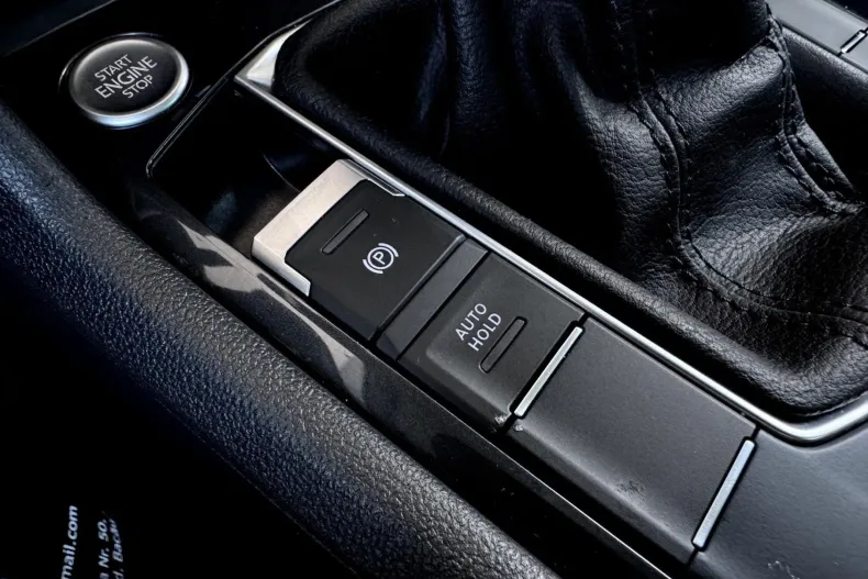 Volkswagen Tiguan din 2021 cu 99.050 km - oferta VOL239583 - foto 15