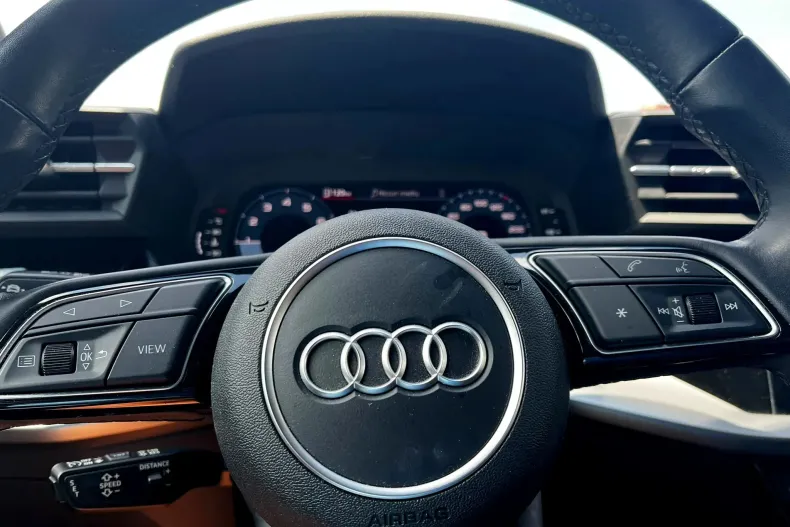 Audi A3 din 2022 cu 63.103 km - oferta AUD239592 - foto 5