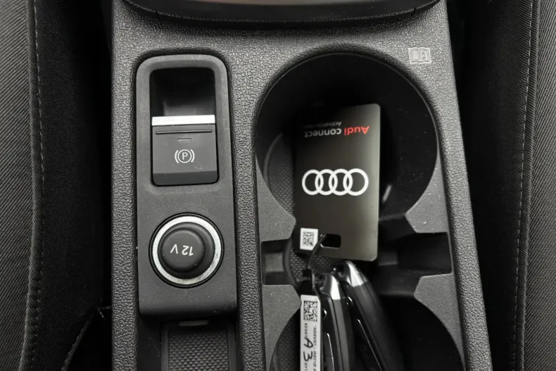 Audi A3 din 2023 cu 172.900 km - oferta AUD239604 - foto 25