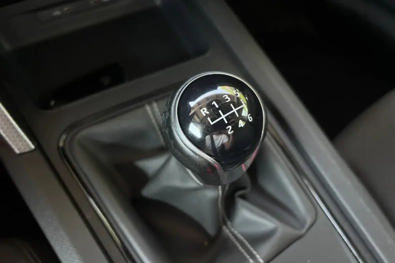 Seat Leon din 2021 cu 99.600 km - oferta SEA239607 - foto 16