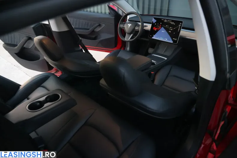 Tesla Model 3 din 2021 cu 84.600 km - oferta TES239624 - foto 7