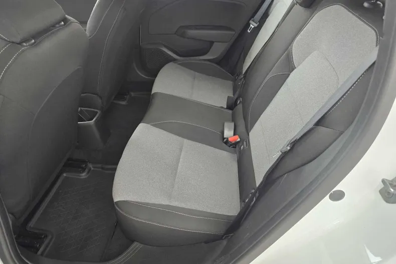 Renault Clio din 2023 cu 58.800 km - oferta REN239625 - foto 20