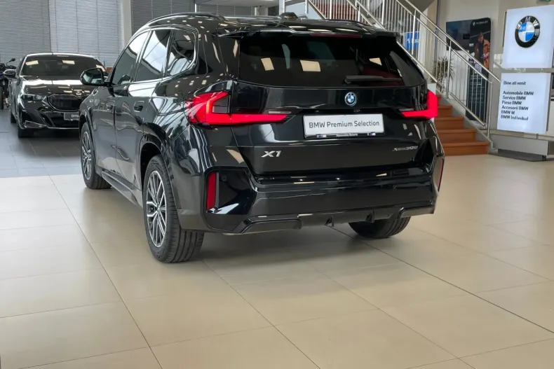 BMW X1 (Seria X) din 2022 cu 21.450 km - oferta BMW239629 - foto 3