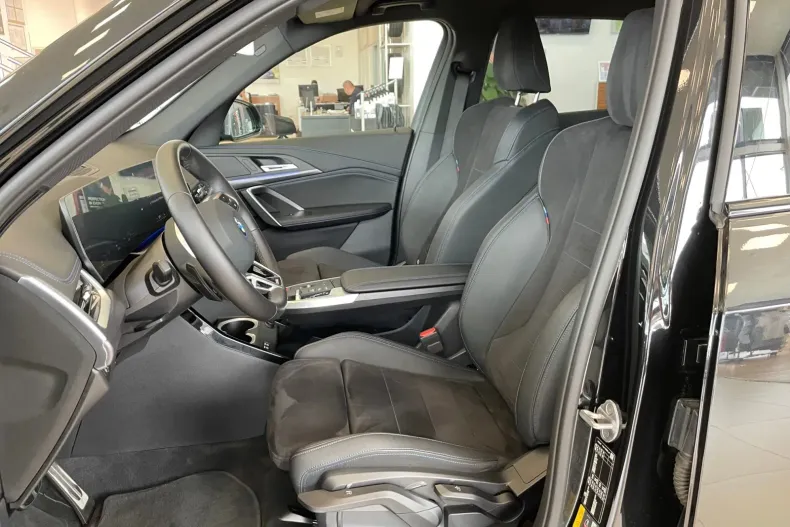 BMW X1 (Seria X) din 2022 cu 21.450 km - oferta BMW239629 - foto 7